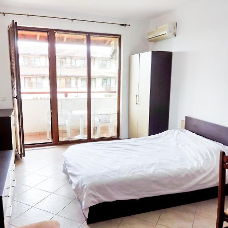 Apartament Studio Comfort Primorsko Mm Complex Екстер'єр фото