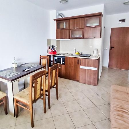 Apartament Studio Comfort Primorsko Mm Complex Екстер'єр фото