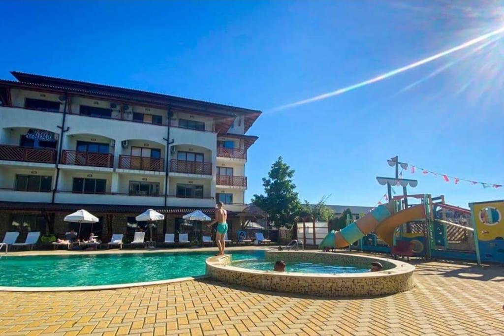 Apartament Studio Comfort Primorsko Mm Complex Екстер'єр фото