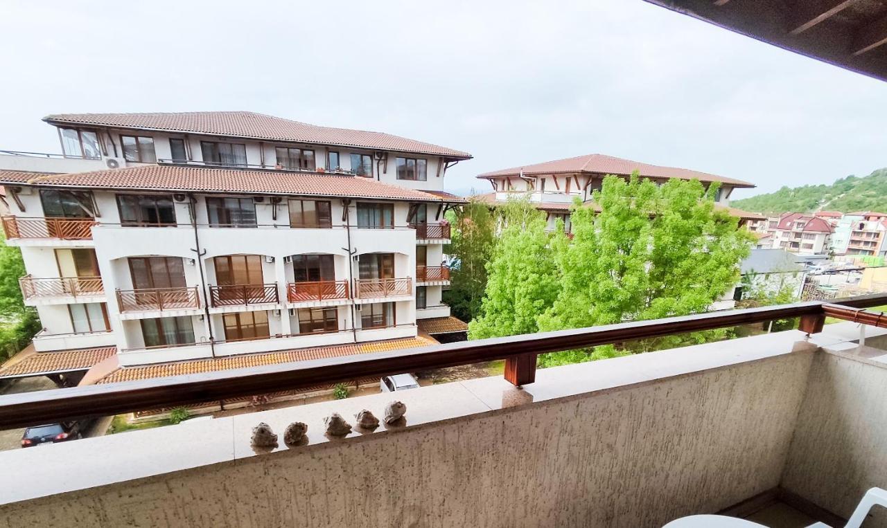 Apartament Studio Comfort Primorsko Mm Complex Екстер'єр фото